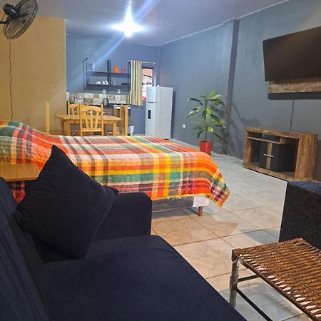 Hummingbird Hostel Ciudad del Este Eksteriør bilde